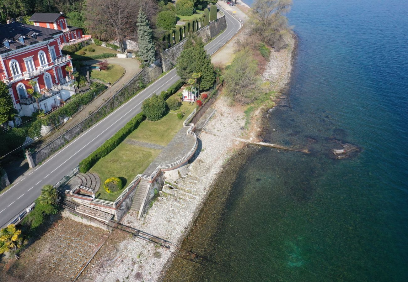 Appartamento a Stresa - Liberty apartment  with beach