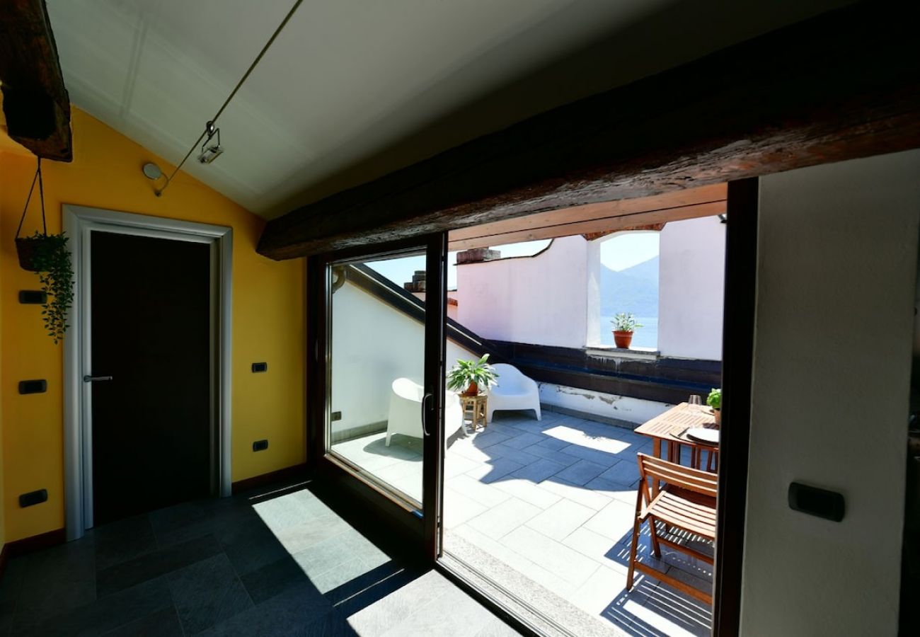Appartamento a Verbania - La Finestra sul lago luxurious apartment furnished