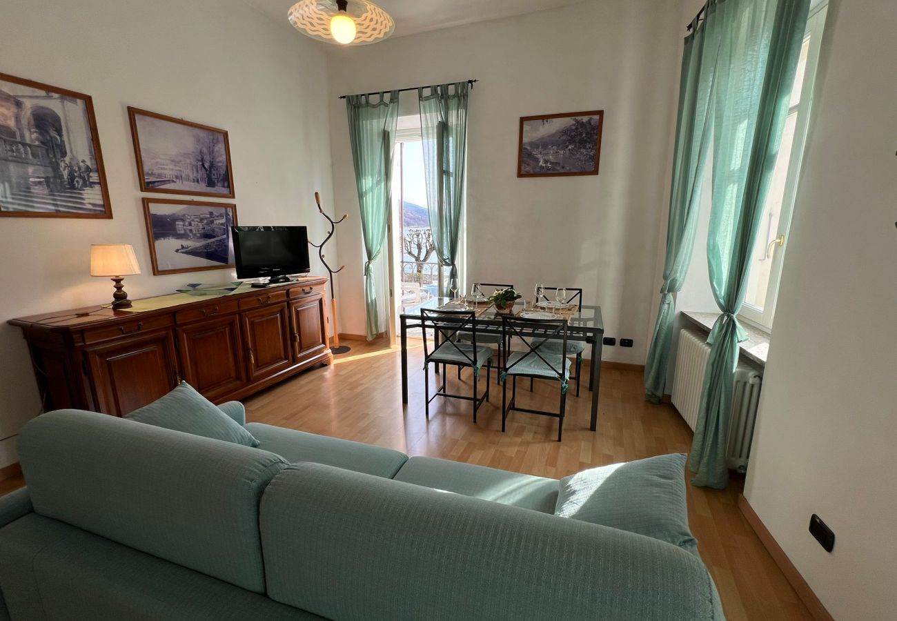 Ferienwohnung in Mergozzo - La Rondine apartment in Mergozzo lakeview