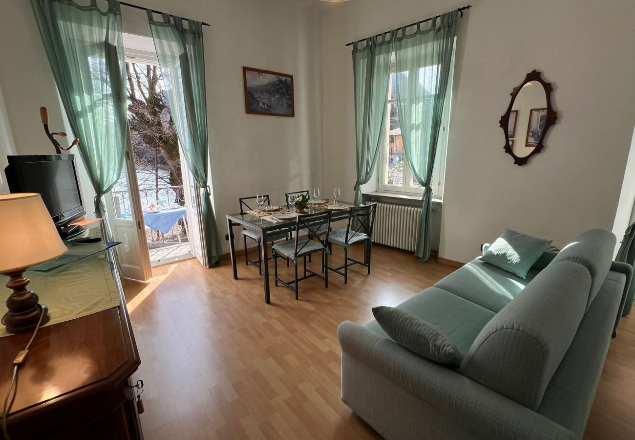 Ferienwohnung in Mergozzo - La Rondine apartment in Mergozzo lakeview