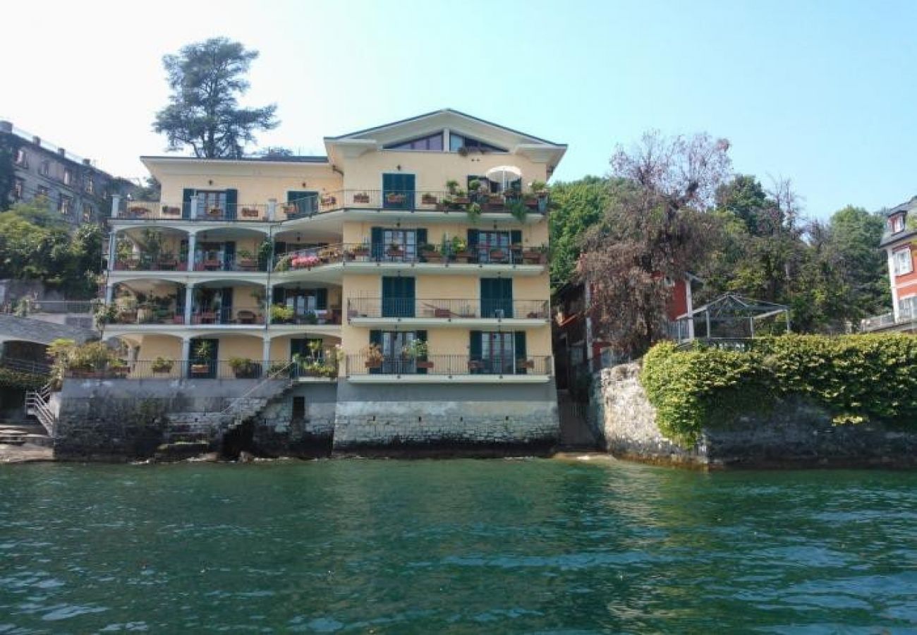 Apartment in Verbania - Giulia apartment with lake view in Verbania