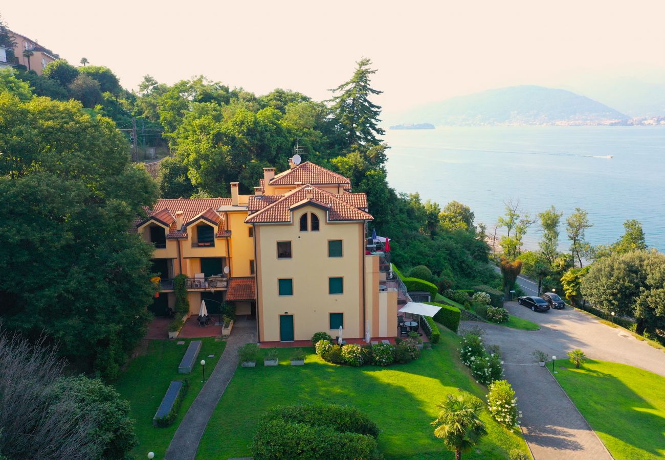 Appartement à Stresa - Blue Lake apartment with pool and lake view